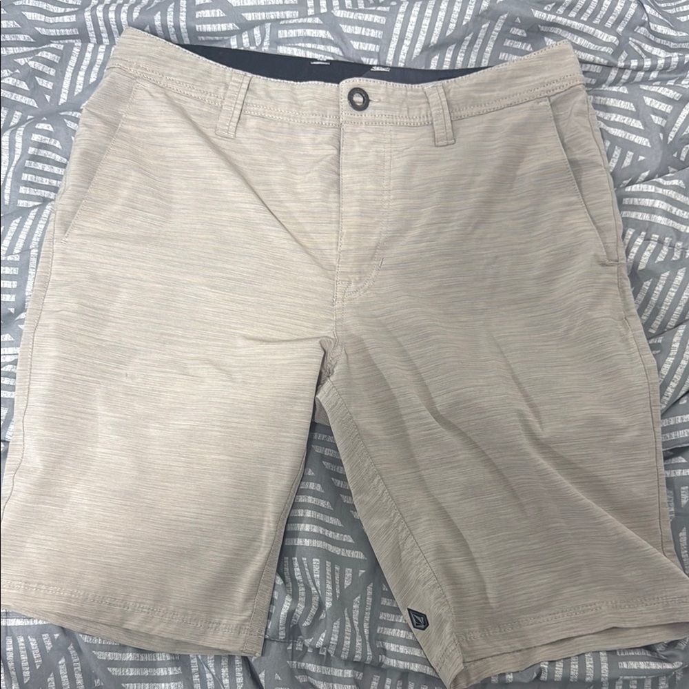 Volcom Tan Flat Front Shorts Relaxed Fit